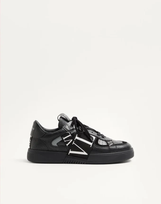 Low-Top-Sneaker Vl7N aus Kalbsleder mit Bändern