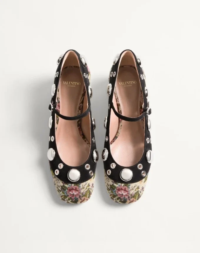 Mary-Jane Nellcôte Pumps aus Papier-Jacquardstoff mit Blumenmuster, 30 mm Mary-Jane Nellcôte Pumps aus Papier-Jacquardstoff mit Blumenmuster, 30 mm