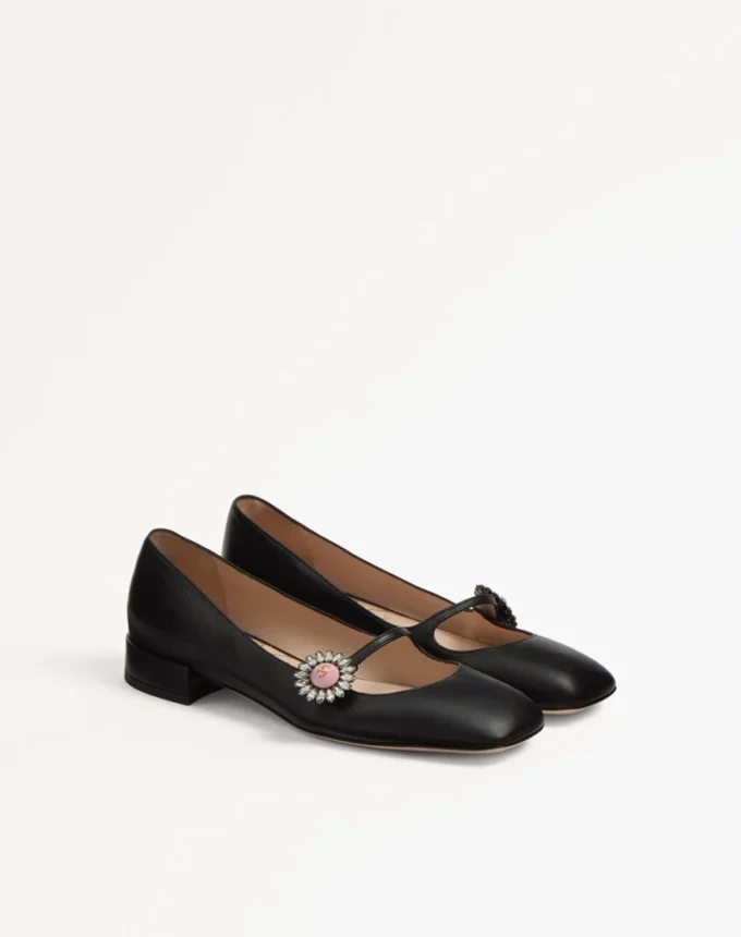 Mary-Jane Preshoes Ballerina aus Zickleinleder mit Schmuckknopf 20 mm Mary-Jane Preshoes Ballerina aus Zickleinleder mit Schmuckknopf 20 mm