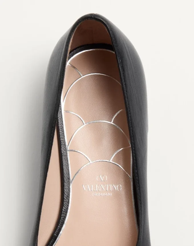 Mary-Jane Preshoes Ballerina aus Zickleinleder mit Schmuckknopf 20 mm Mary-Jane Preshoes Ballerina aus Zickleinleder mit Schmuckknopf 20 mm
