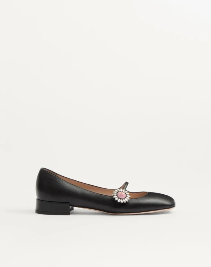 Mary-Jane Preshoes Ballerina aus Zickleinleder mit Schmuckknopf 20 mm Mary-Jane Preshoes Ballerina aus Zickleinleder mit Schmuckknopf 20 mm
