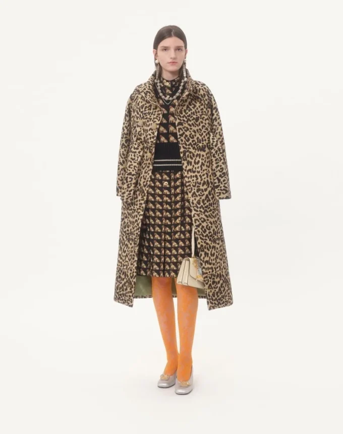 Midi-Kleid aus Crêpe de Chine mit Petit-Charles-Print Midi-Kleid aus Crêpe de Chine mit Petit-Charles-Print