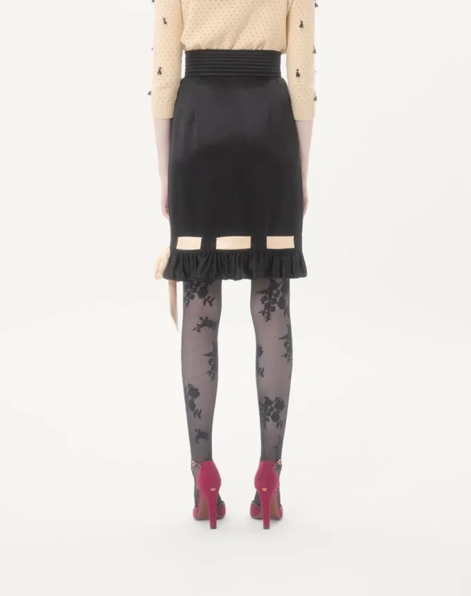 Midi-Rock aus doppeltem Satin Midi-Rock aus doppeltem Satin