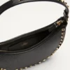 Mini Rockstud Hobo-Tasche aus genarbtem Kalbsleder Mini Rockstud Hobo-Tasche aus genarbtem Kalbsleder