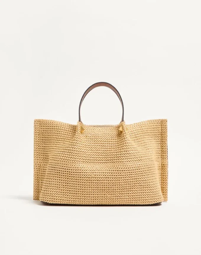 Mittlere Sommertasche aus Stroh Mittlere Sommertasche aus Stroh