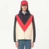 Nylon-Windjacke mit Kapuze und Vlogo-Patch Nylon-Windjacke mit Kapuze und Vlogo-Patch