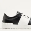Offener Sneaker aus Kalbsleder