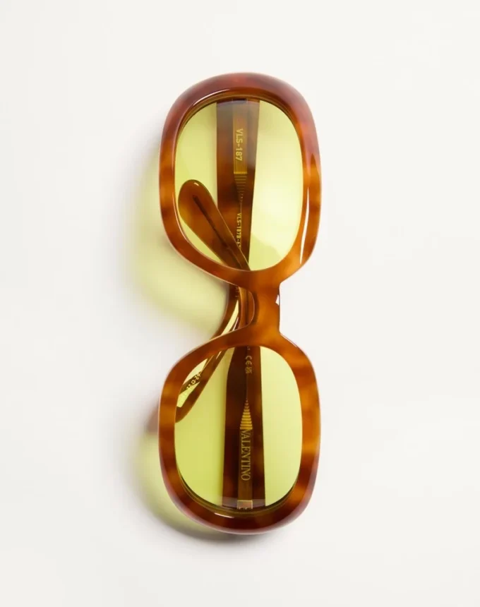 Ovale Wrap-Around-Brille aus Acetat Ovale Wrap-Around-Brille aus Acetat