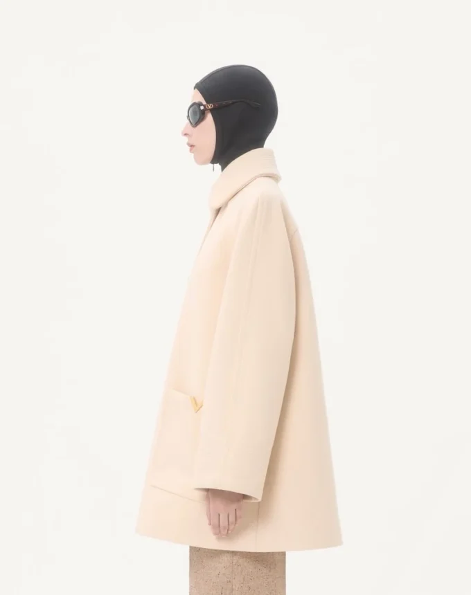 Peacoat aus drapierter Wolle Peacoat aus drapierter Wolle