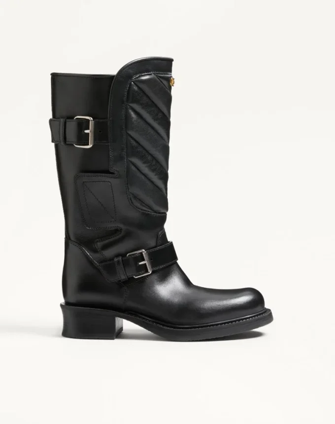 Rayons Bikerstiefel aus Kalbsleder und Nappaleder mit Chevron-Muster 40 mm Rayons Bikerstiefel aus Kalbsleder und Nappaleder mit Chevron-Muster 40 mm