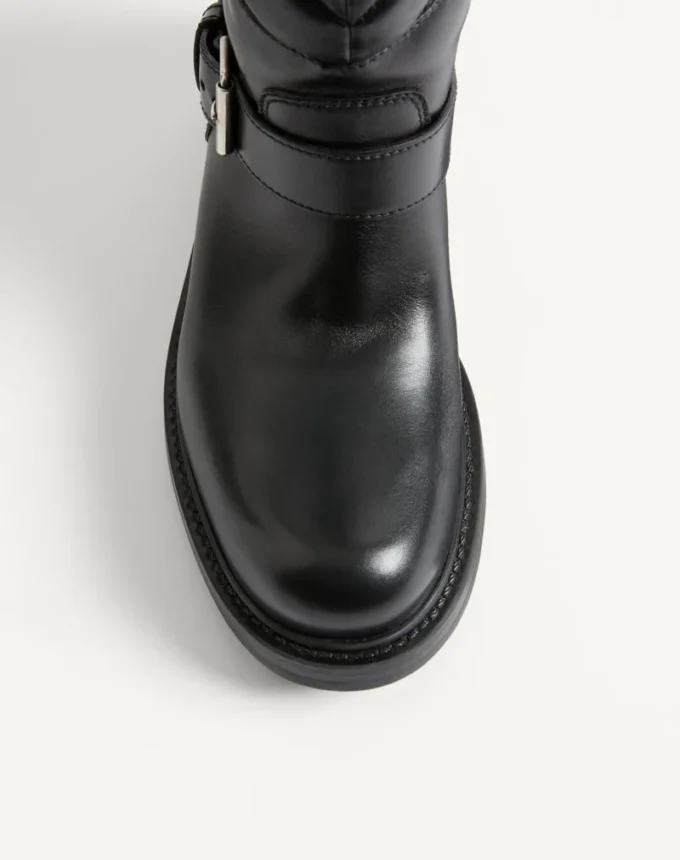 Rayons Bikerstiefel aus Kalbsleder und Nappaleder mit Chevron-Muster 40 mm Rayons Bikerstiefel aus Kalbsleder und Nappaleder mit Chevron-Muster 40 mm