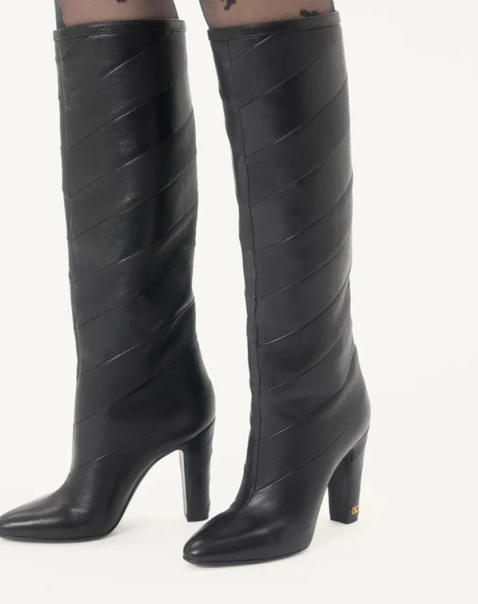 Rayons Nappa-Stiefel mit Chevron-Muster 100 mm Rayons Nappa-Stiefel mit Chevron-Muster 100 mm