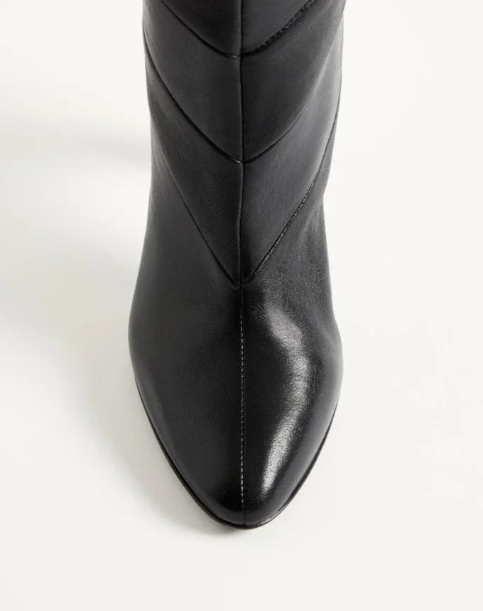 Rayons Nappa-Stiefel mit Chevron-Muster 100 mm Rayons Nappa-Stiefel mit Chevron-Muster 100 mm