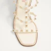 Rockstud-Keilsandaletten aus Kalbsleder mit Cornely-Stickerei 80 mm Rockstud-Keilsandaletten aus Kalbsleder mit Cornely-Stickerei 80 mm