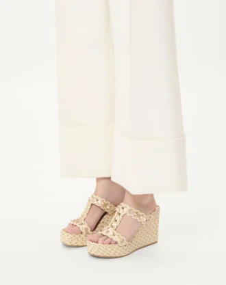 Rockstud Laminierte Nappa-Keilsandaletten 90 mm