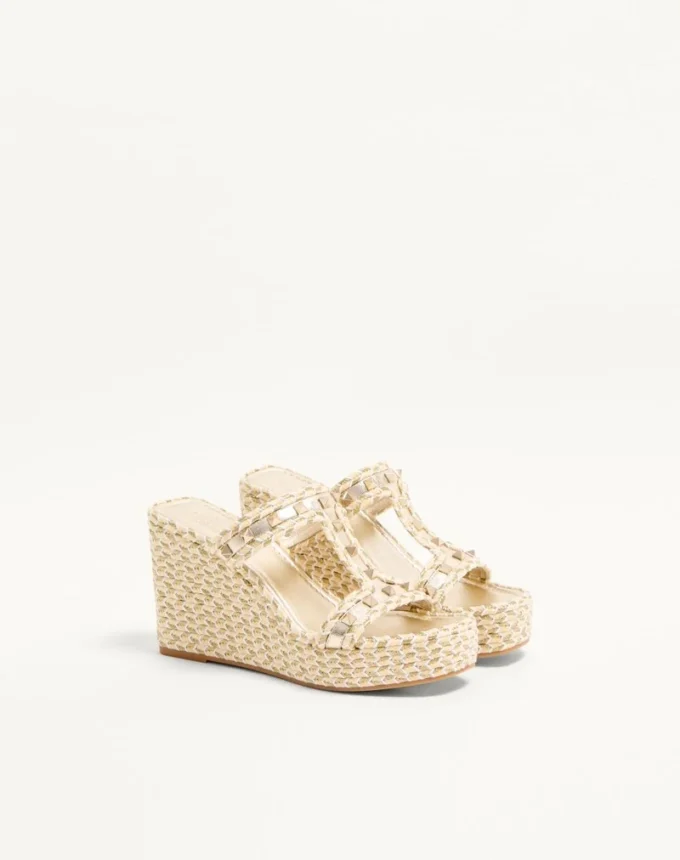 Rockstud Laminierte Nappa-Keilsandaletten 90 mm