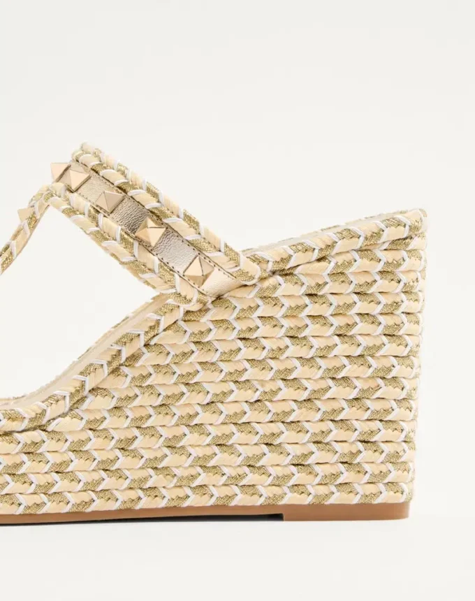Rockstud Laminierte Nappa-Keilsandaletten 90 mm