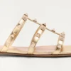 Rockstud Laminierte Nappa-Sandale