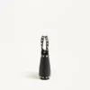 Rockstud Mini-Einkaufstasche aus genarbtem Kalbsleder Rockstud Mini-Einkaufstasche aus genarbtem Kalbsleder