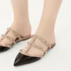 Rockstud Mule aus Lackleder