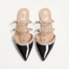 Rockstud Mule aus Lackleder