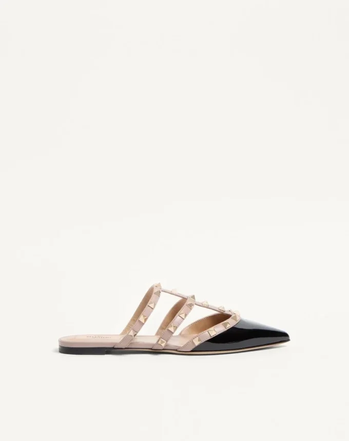 Rockstud Mule aus Lackleder