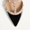 Rockstud Mule aus Lackleder