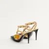 Rockstud Pumps aus Kalbsleder mit Cabochon und 100-mm-Kristallen Rockstud Pumps aus Kalbsleder mit Cabochon und 100-mm-Kristallen