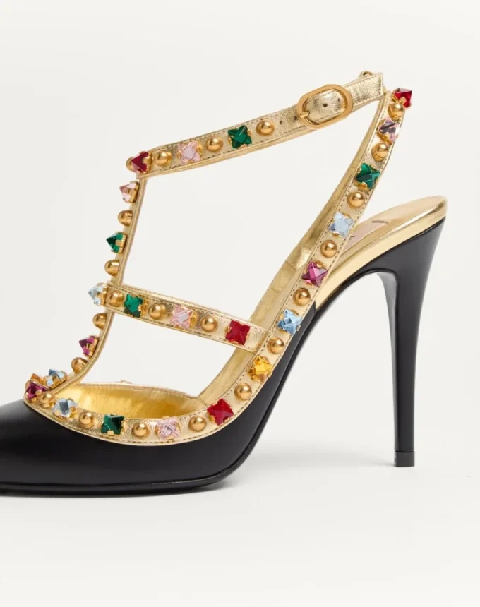 Rockstud Pumps aus Kalbsleder mit Cabochon und 100-mm-Kristallen Rockstud Pumps aus Kalbsleder mit Cabochon und 100-mm-Kristallen