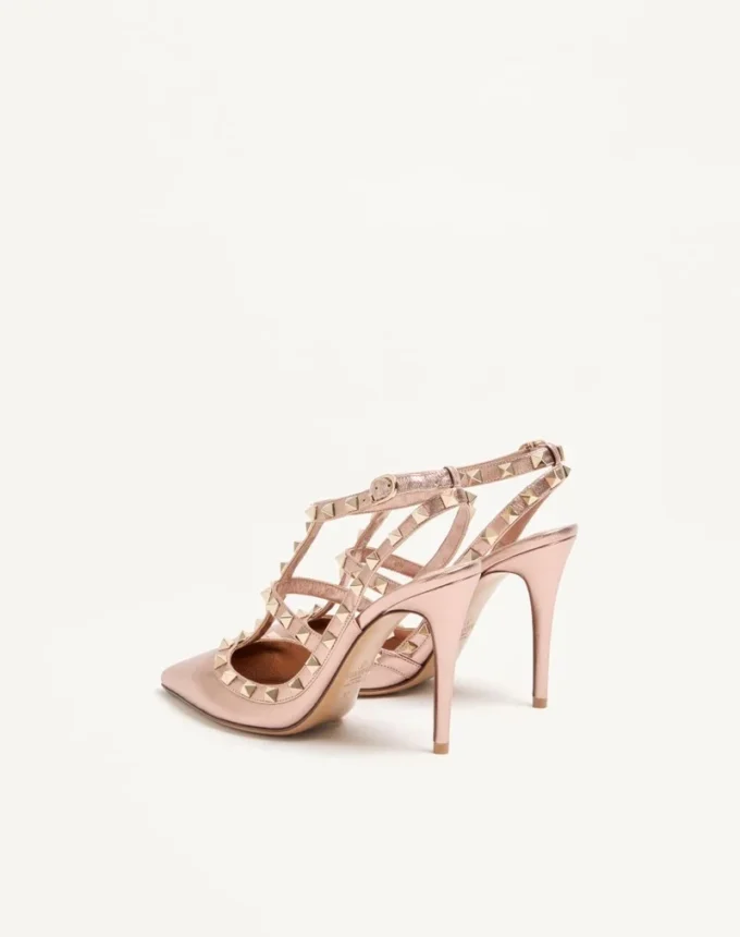 Rockstud Pumps aus laminiertem Nappaleder 100 mm