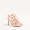 Rockstud-Pumps mit Riemchen und 100-mm-Absatz