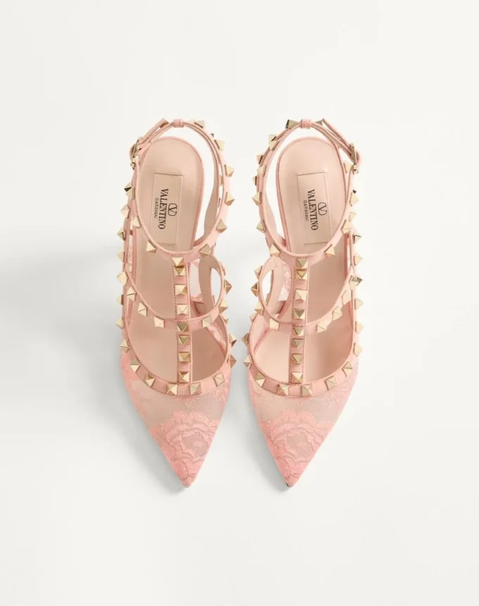 Rockstud-Pumps mit Riemchen und 100-mm-Absatz