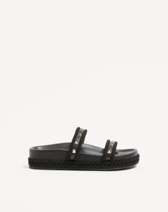 Rockstud Slide Sandale aus Kalbsleder 20 mm Rockstud Slide Sandale aus Kalbsleder 20 mm