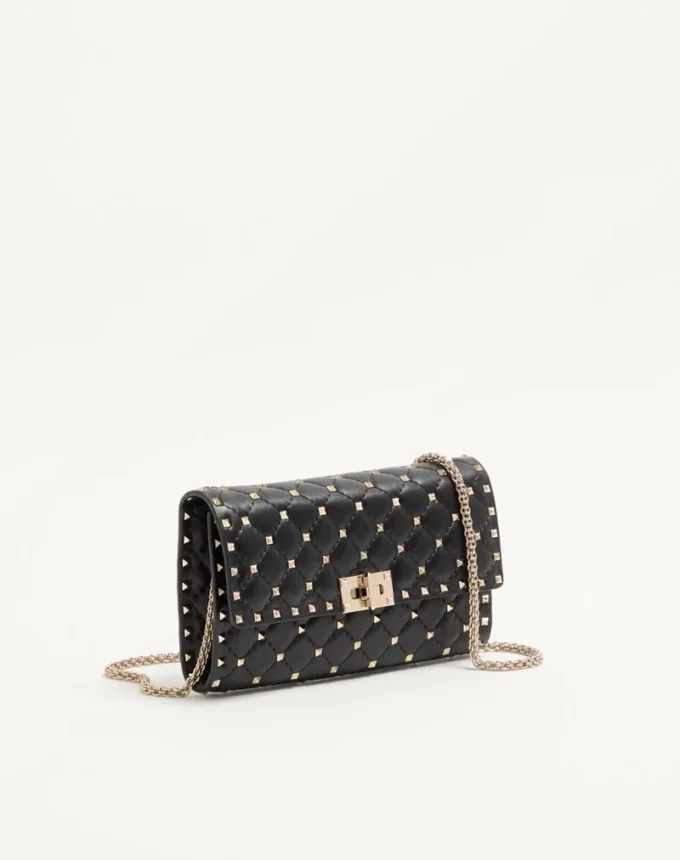 Rockstud Spike Nappa Leder Crossbody Clutch Bag Rockstud Spike Nappa Leder Crossbody Clutch Bag