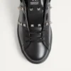 Rockstud Untitled Sneaker aus Kalbsleder Rockstud Untitled Sneaker aus Kalbsleder