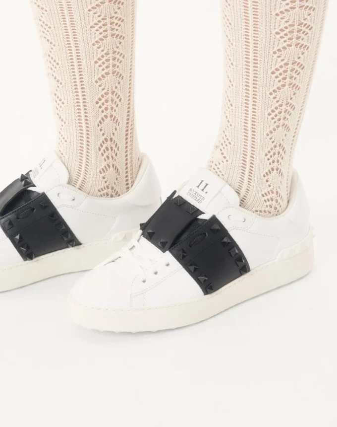Rockstud Untitled Sneaker aus Kalbsleder mit farblich abgestimmten Nieten Rockstud Untitled Sneaker aus Kalbsleder mit farblich abgestimmten Nieten