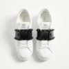 Rockstud Untitled Sneaker aus Kalbsleder mit farblich abgestimmten Nieten Rockstud Untitled Sneaker aus Kalbsleder mit farblich abgestimmten Nieten