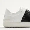 Rockstud Untitled Sneaker aus Kalbsleder mit farblich abgestimmten Nieten Rockstud Untitled Sneaker aus Kalbsleder mit farblich abgestimmten Nieten