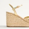 Royal Wedge Sandal aus metallischem Nappaleder 100 mm Royal Wedge Sandal aus metallischem Nappaleder 100 mm