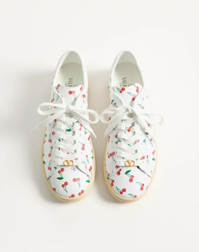 Royco Sneaker aus Nappakalbsleder mit Cherryfic-Muster Royco Sneaker aus Nappakalbsleder mit Cherryfic-Muster