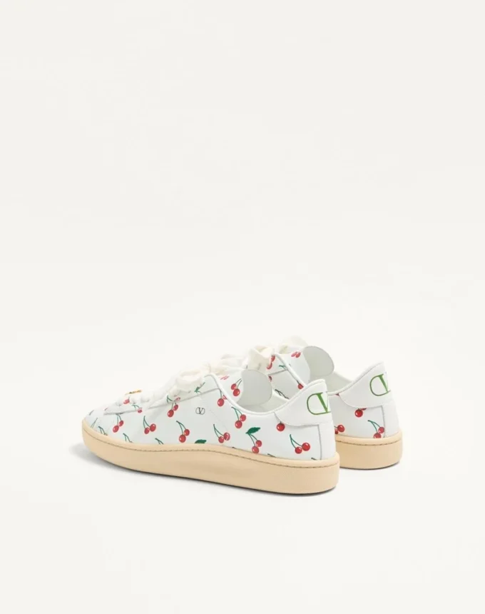 Royco Sneaker aus Nappakalbsleder mit Cherryfic-Muster Royco Sneaker aus Nappakalbsleder mit Cherryfic-Muster