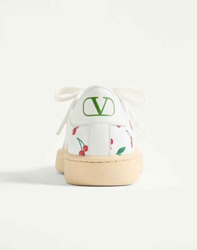 Royco Sneaker aus Nappakalbsleder mit Cherryfic-Muster Royco Sneaker aus Nappakalbsleder mit Cherryfic-Muster