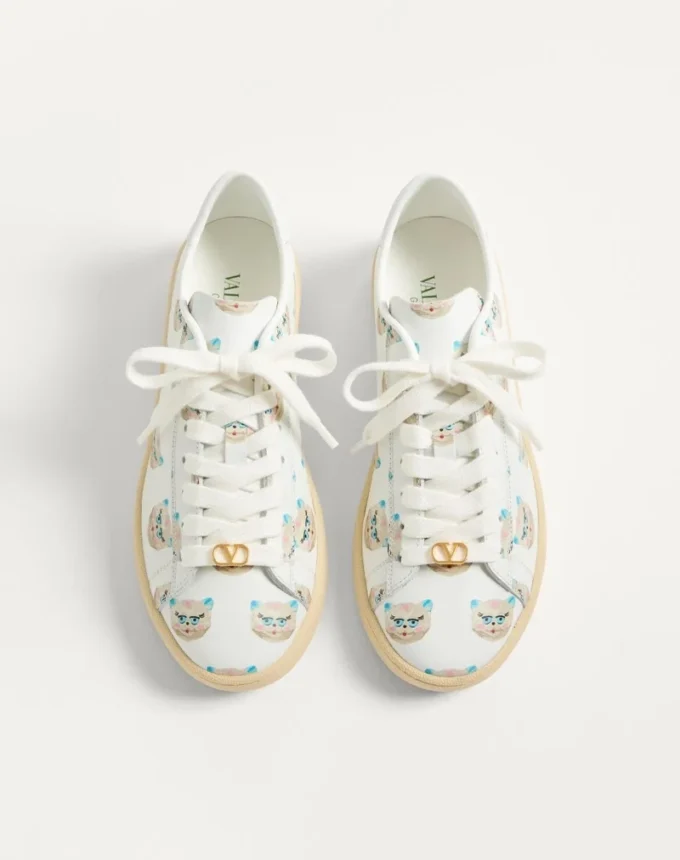 Royco Sneaker aus Nappakalbsleder mit Le Chat De La Maison-Motiv Royco Sneaker aus Nappakalbsleder mit Le Chat De La Maison-Motiv