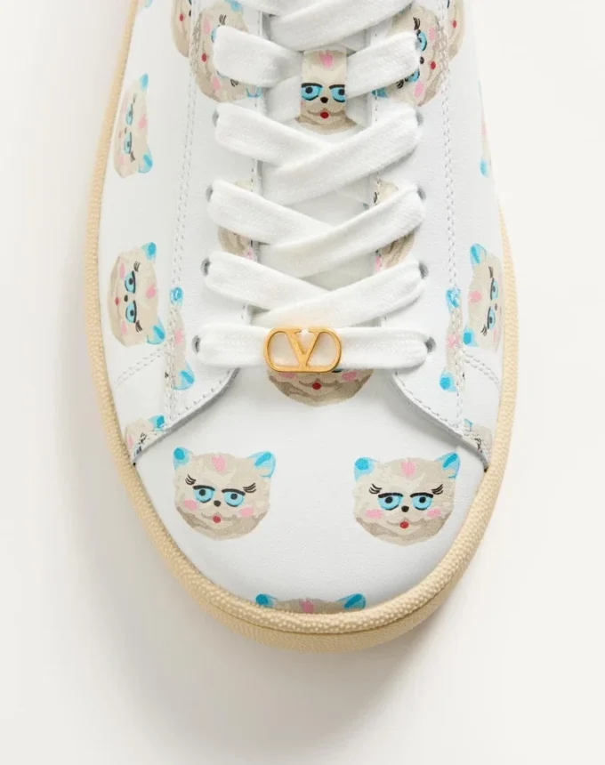 Royco Sneaker aus Nappakalbsleder mit Le Chat De La Maison-Motiv Royco Sneaker aus Nappakalbsleder mit Le Chat De La Maison-Motiv