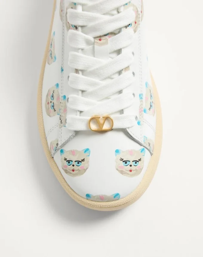 Royco Sneaker aus Nappakalbsleder mit Le Chat De La Maison-Motiv Royco Sneaker aus Nappakalbsleder mit Le Chat De La Maison-Motiv