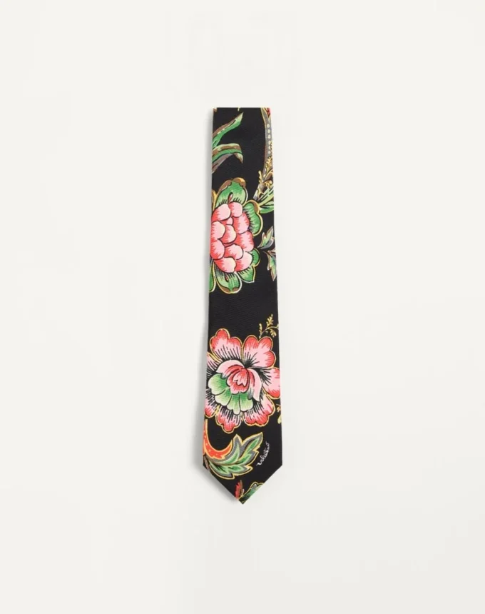 Seidenkrawatte mit Papierblumenmuster
