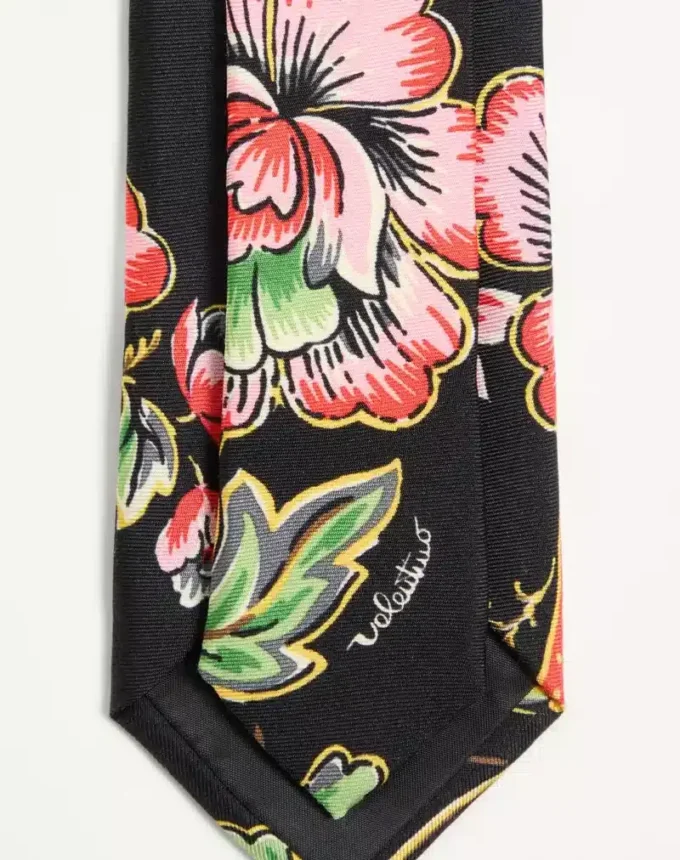 Seidenkrawatte mit Papierblumenmuster