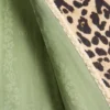 Stoffmantel mit Animalier-Print Stoffmantel mit Animalier-Print