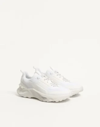 True Act Low Top Sneaker aus Mesh und gummiertem Stoff