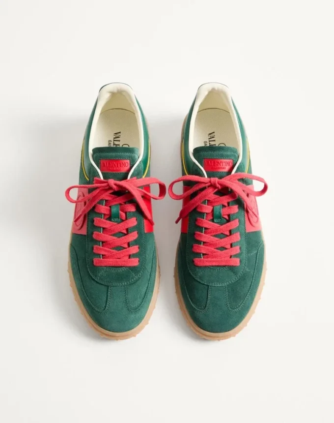 Upvillage Low Top Sneaker aus Spaltleder und Kalbsnappaleder Upvillage Low Top Sneaker aus Spaltleder und Kalbsnappaleder